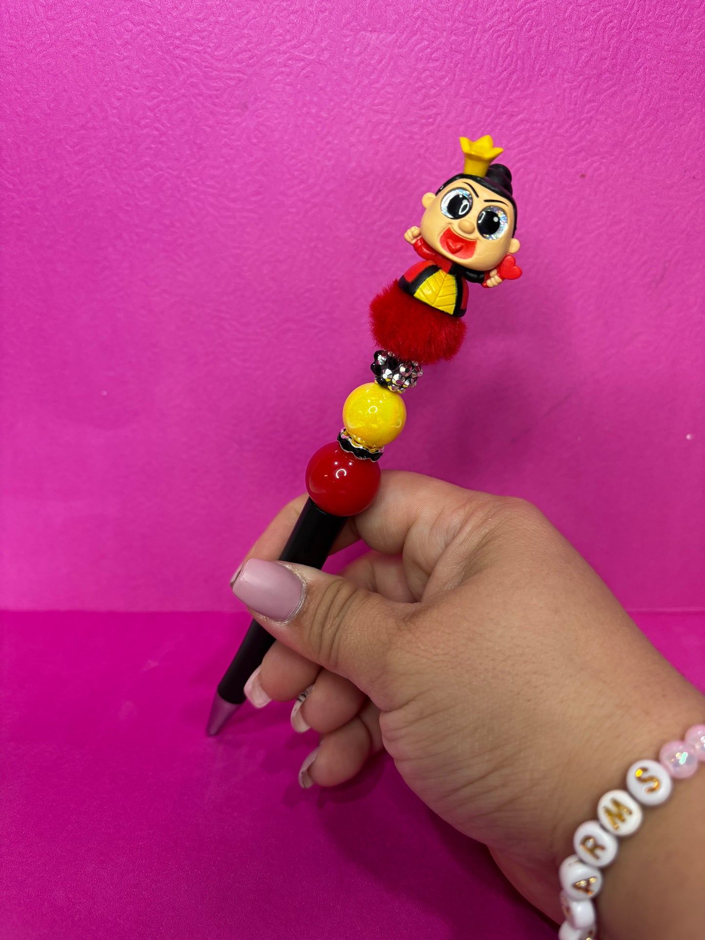 Queen of Hearts Pen