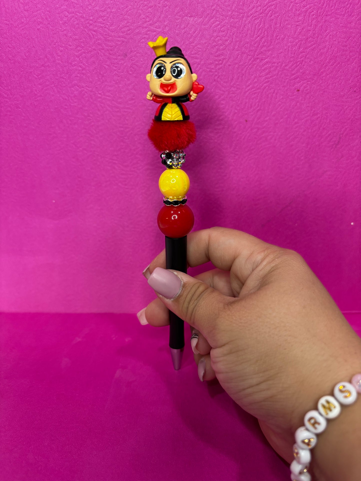 Queen of Hearts Pen