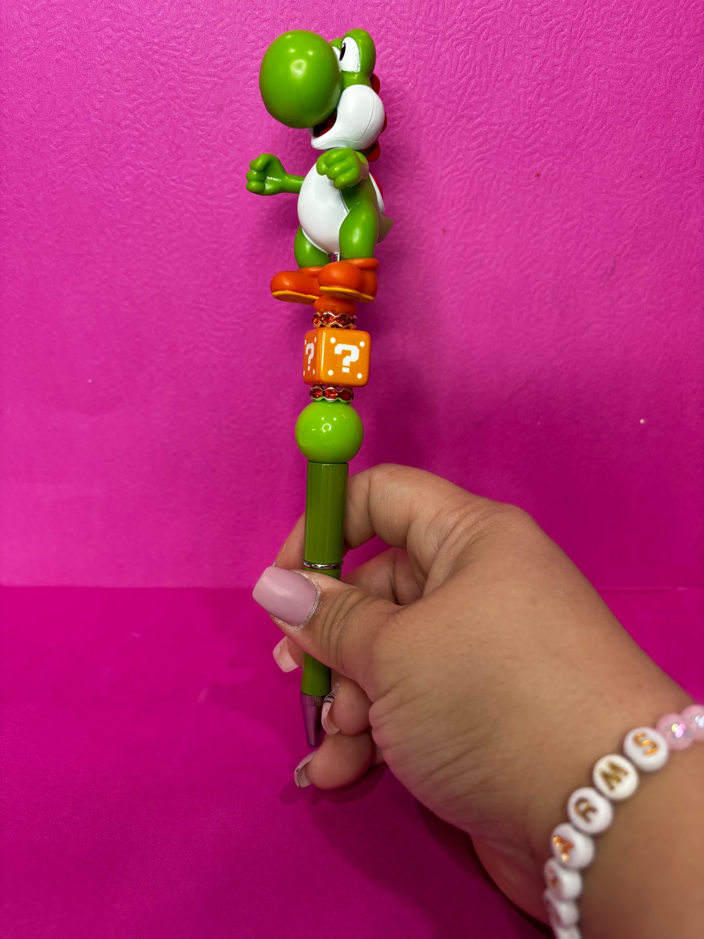 Yoshi Pen