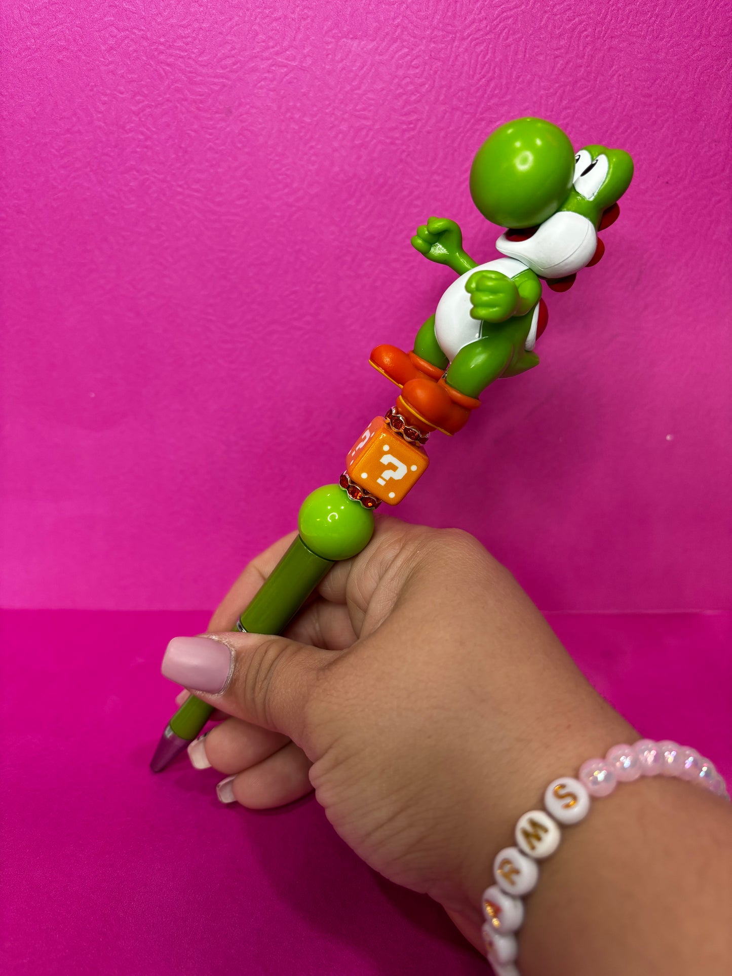 Yoshi Pen